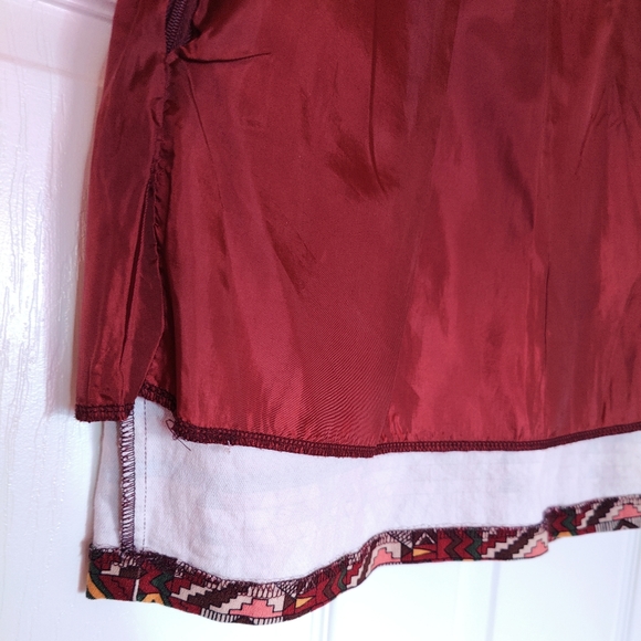 Geometric Pattern Wine Red Pencil Mini Skirt Small - Picture 6 of 7